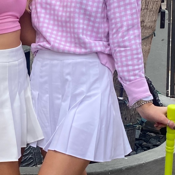 Abercrombie white pleated mini skort - Picture 3 of 4